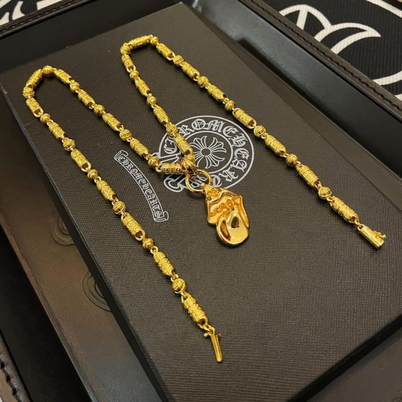 Ch*0me He**ts necklaces